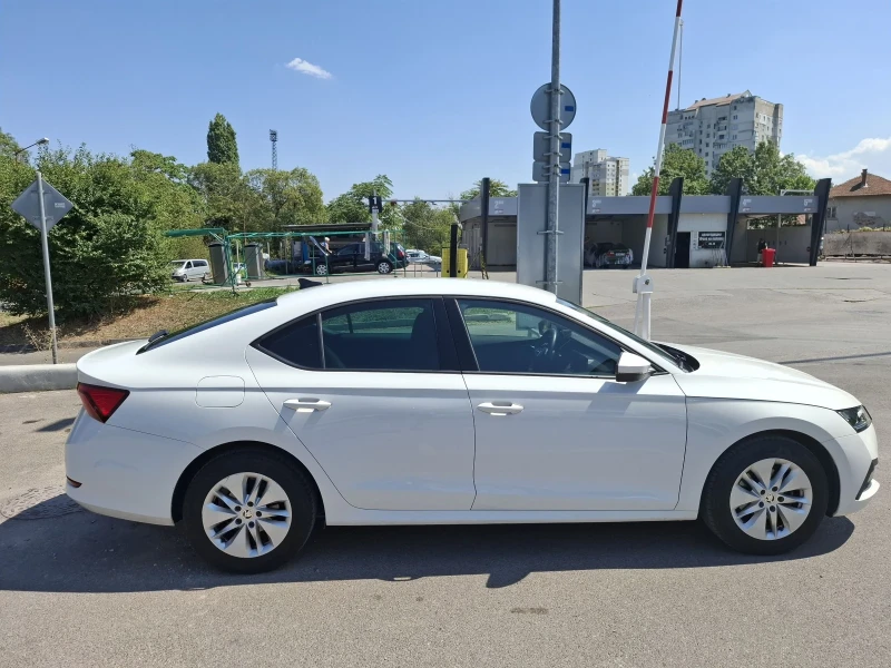 Skoda Octavia 1.5TSI150кс, снимка 6 - Автомобили и джипове - 51430659