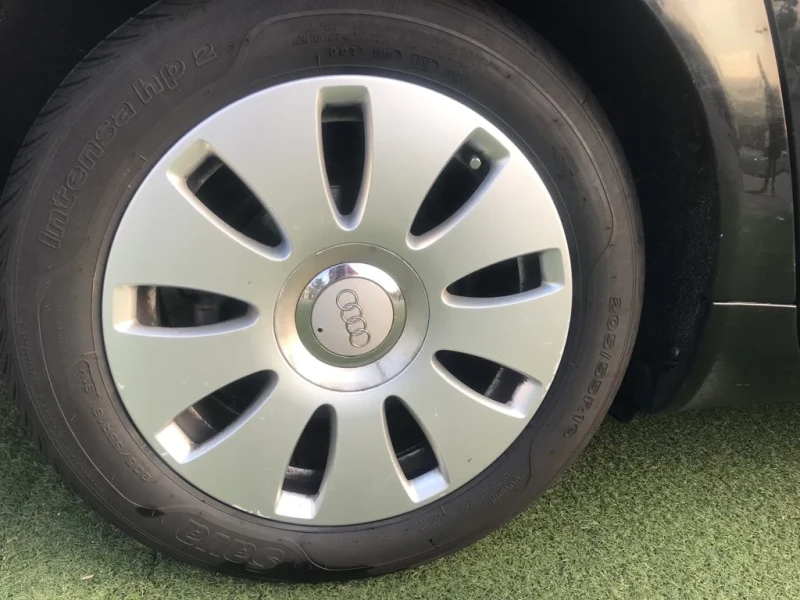 Audi A4, снимка 6 - Автомобили и джипове - 52659832