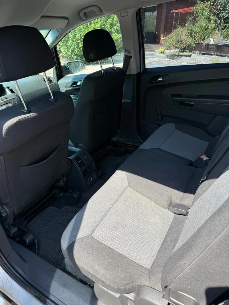 Opel Zafira 1.9  7места, снимка 7 - Автомобили и джипове - 51671318