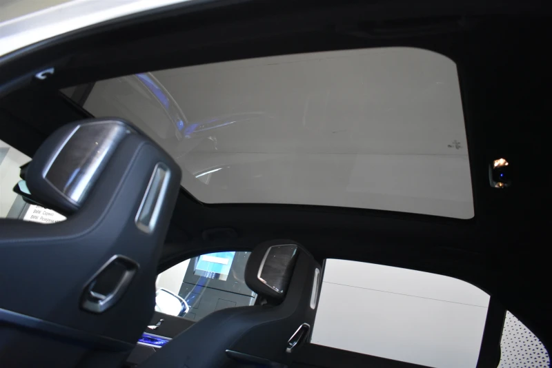 BMW 740 xDrive Седан, снимка 8 - Автомобили и джипове - 52277308