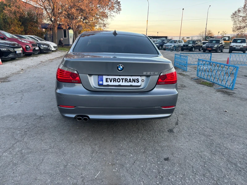 BMW 530 530 D E 60 Facelift/Navi/Автомат/ , снимка 6 - Автомобили и джипове - 52424570