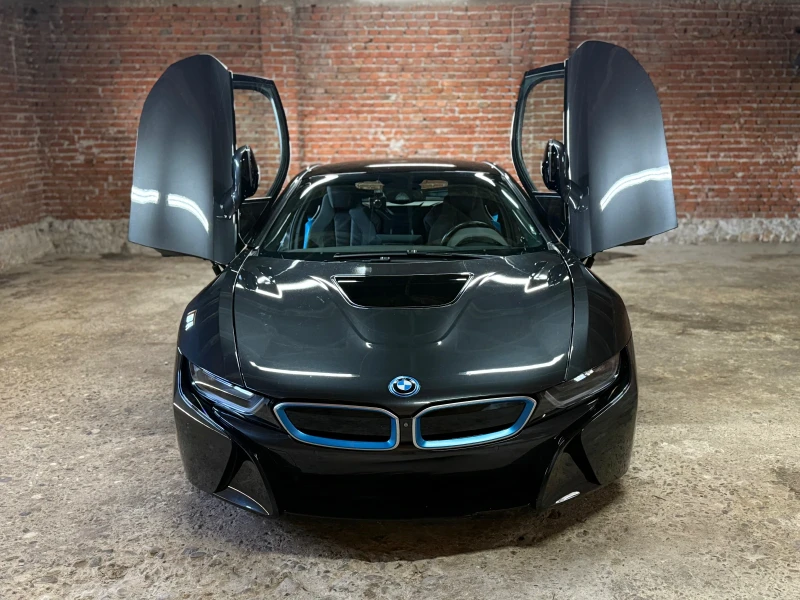 BMW i8, снимка 2 - Автомобили и джипове - 52449576