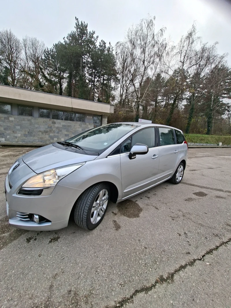 Peugeot 5008 1.6 HDI 112 коня, снимка 6 - Автомобили и джипове - 52777019