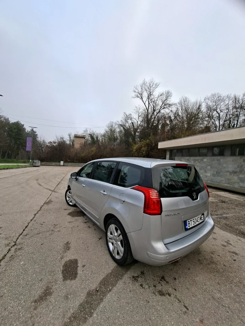 Peugeot 5008 1.6 HDI 112 коня, снимка 4 - Автомобили и джипове - 52777019