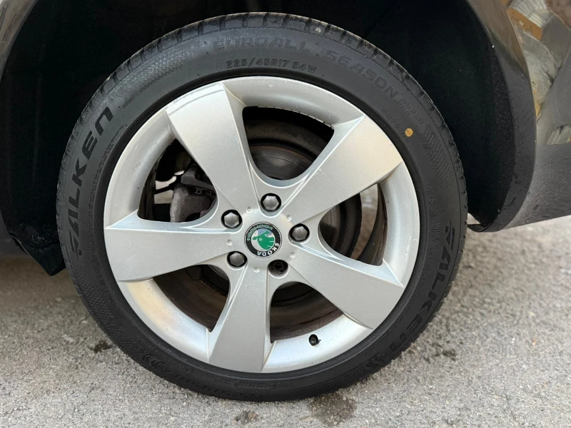 Skoda Octavia 2.0 tdi, снимка 11 - Автомобили и джипове - 52883639