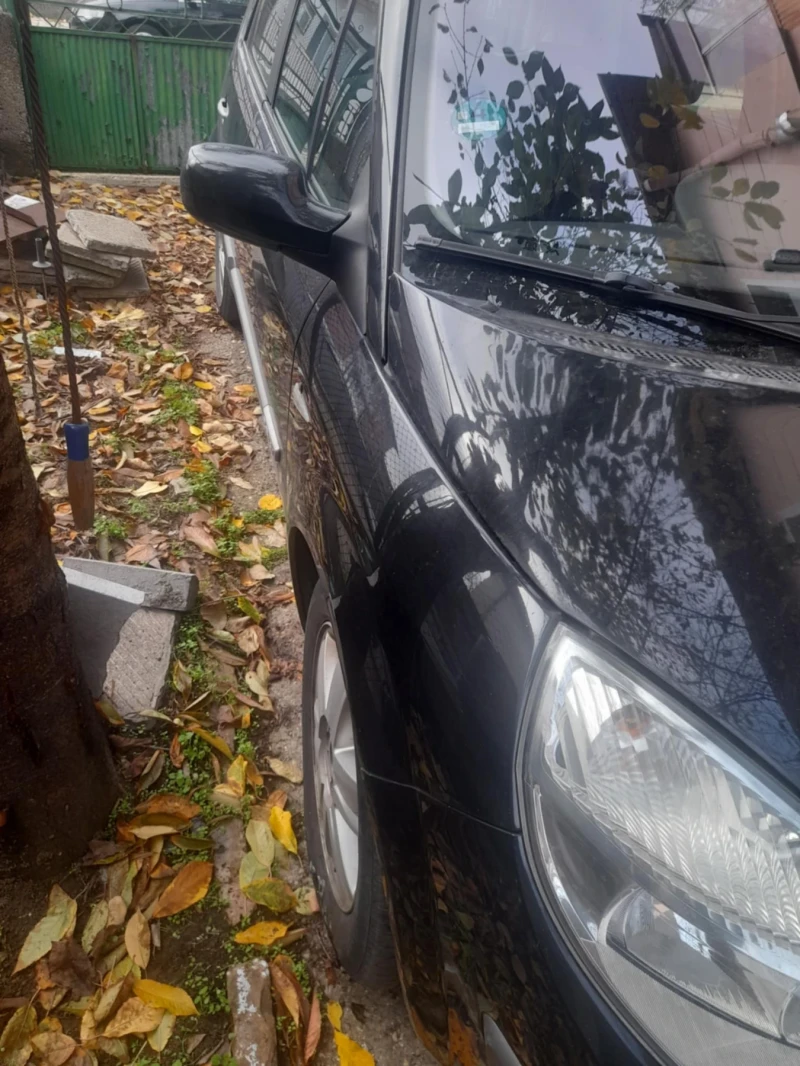 Renault Scenic 2.0 бензин , снимка 9 - Автомобили и джипове - 52917214