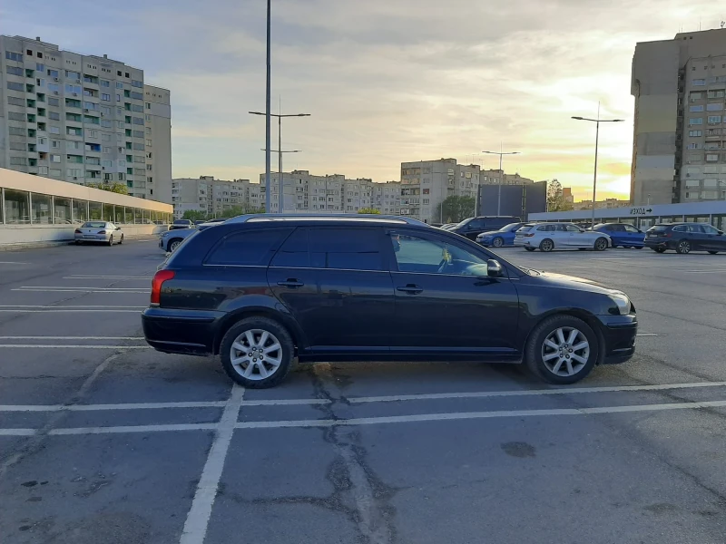 Toyota Avensis, снимка 5 - Автомобили и джипове - 53111392