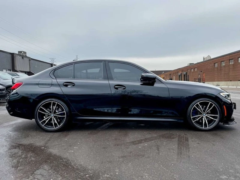 BMW 330 * xDrive * CARFAX * ЦЕНА ДО БЪЛГАРИЯ* , снимка 9 - Автомобили и джипове - 53309283