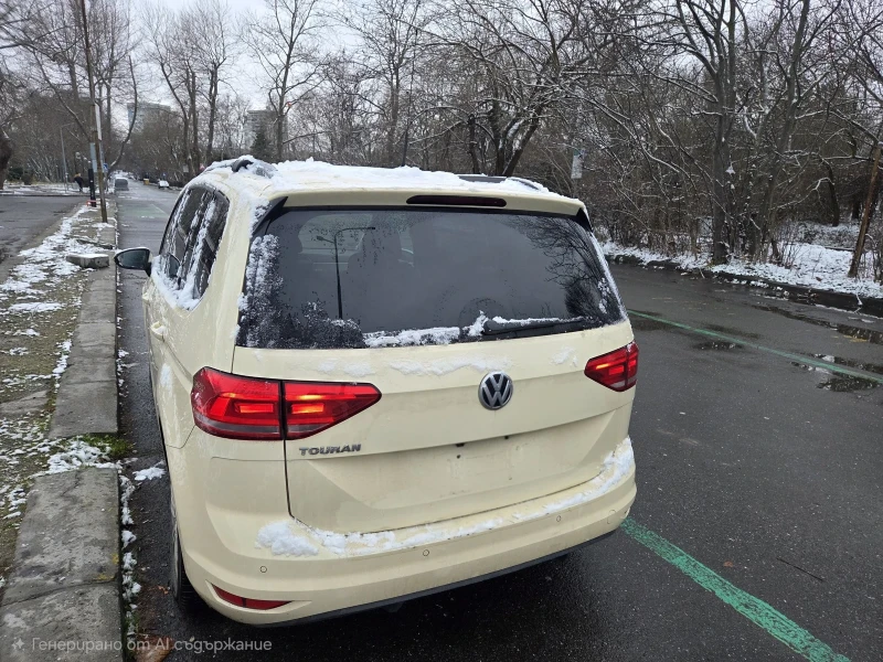 VW Touran 2.0 Действащ TUV, снимка 7 - Автомобили и джипове - 53327747