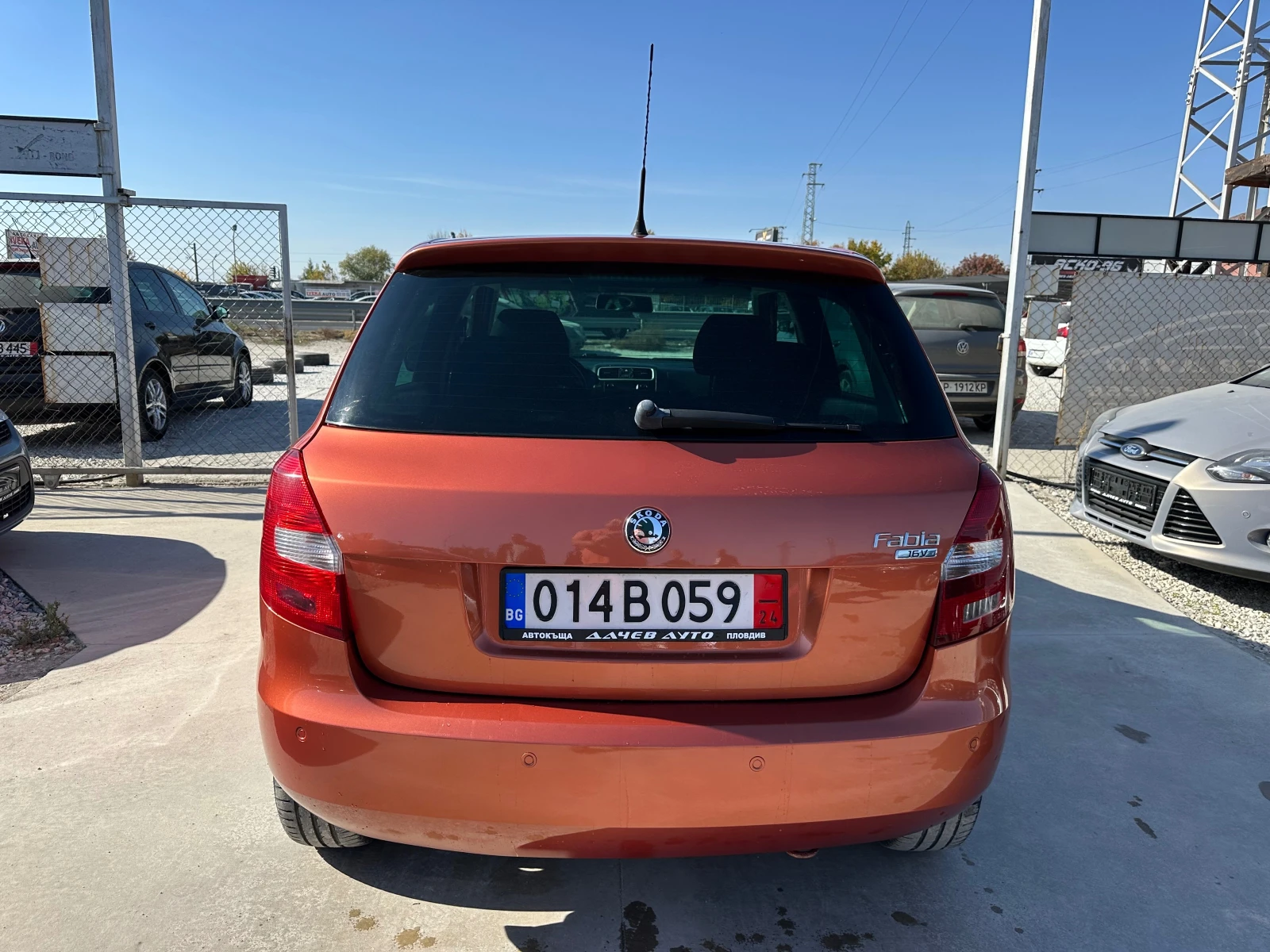 Skoda Fabia 1.4 БЕНЗИН#ПЕРФЕКТНА - изображение 4