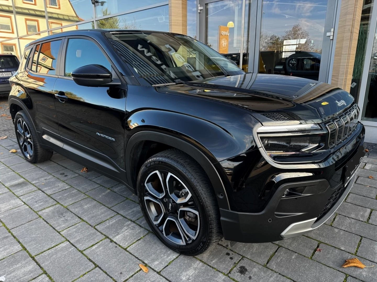 Jeep Avenger e-Summit Electric Pack, снимка 2 - Автомобили и джипове - 53145874