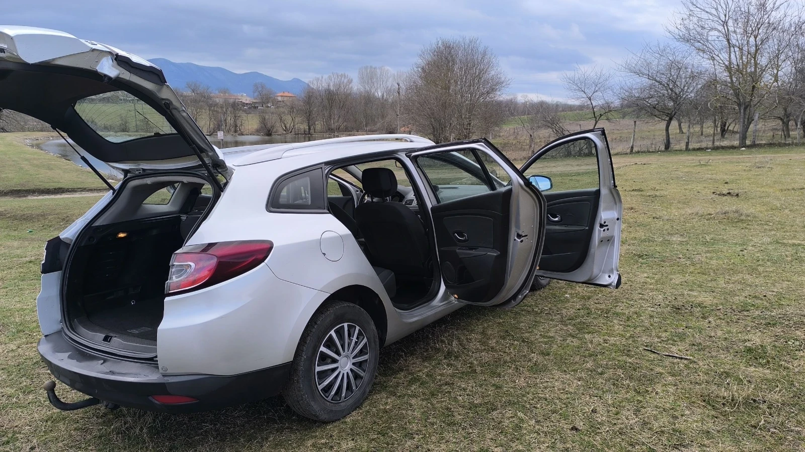 Renault Megane  - изображение 9