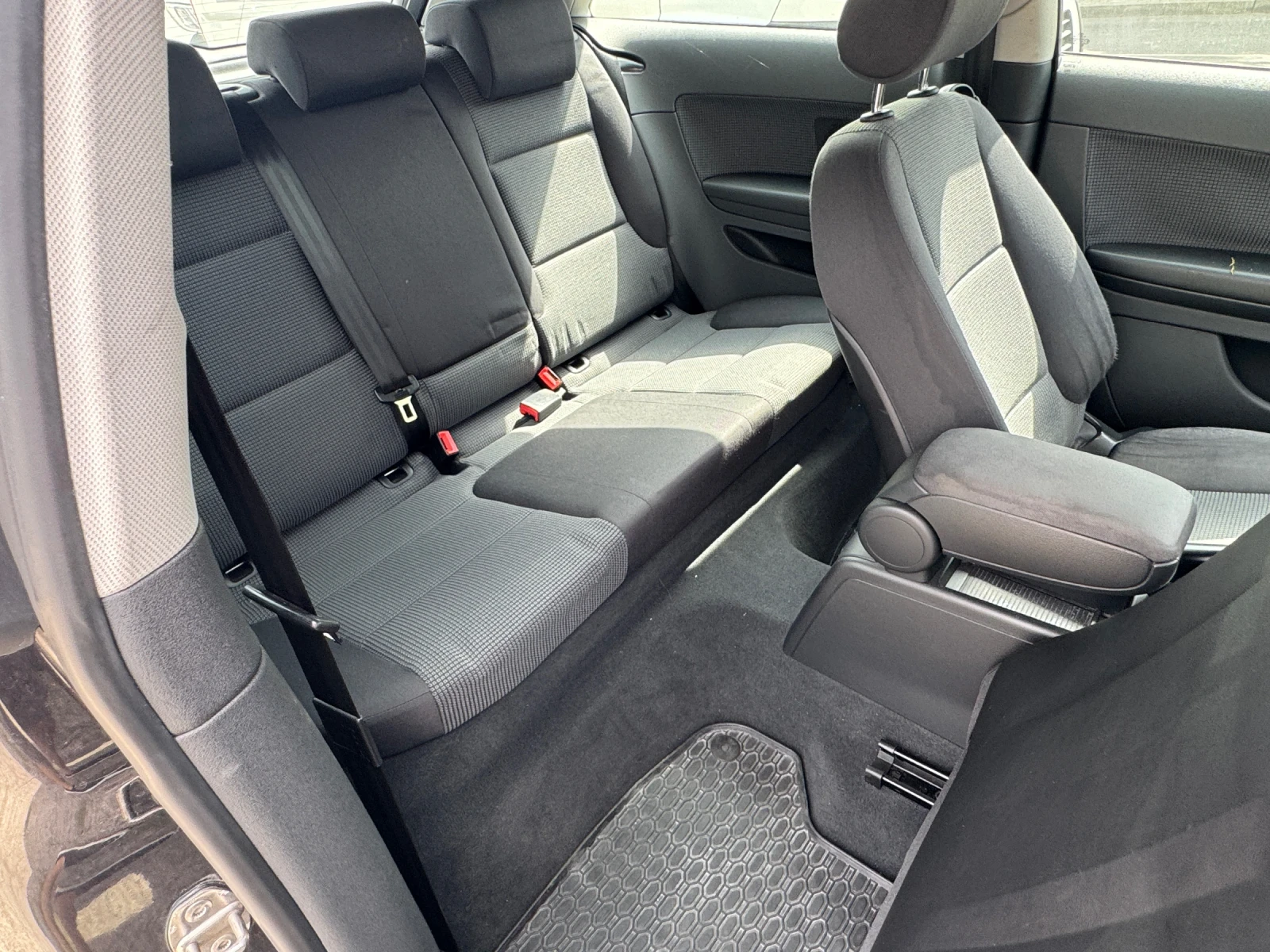 Audi A3 1.9 TDI 105 p.s. - изображение 10