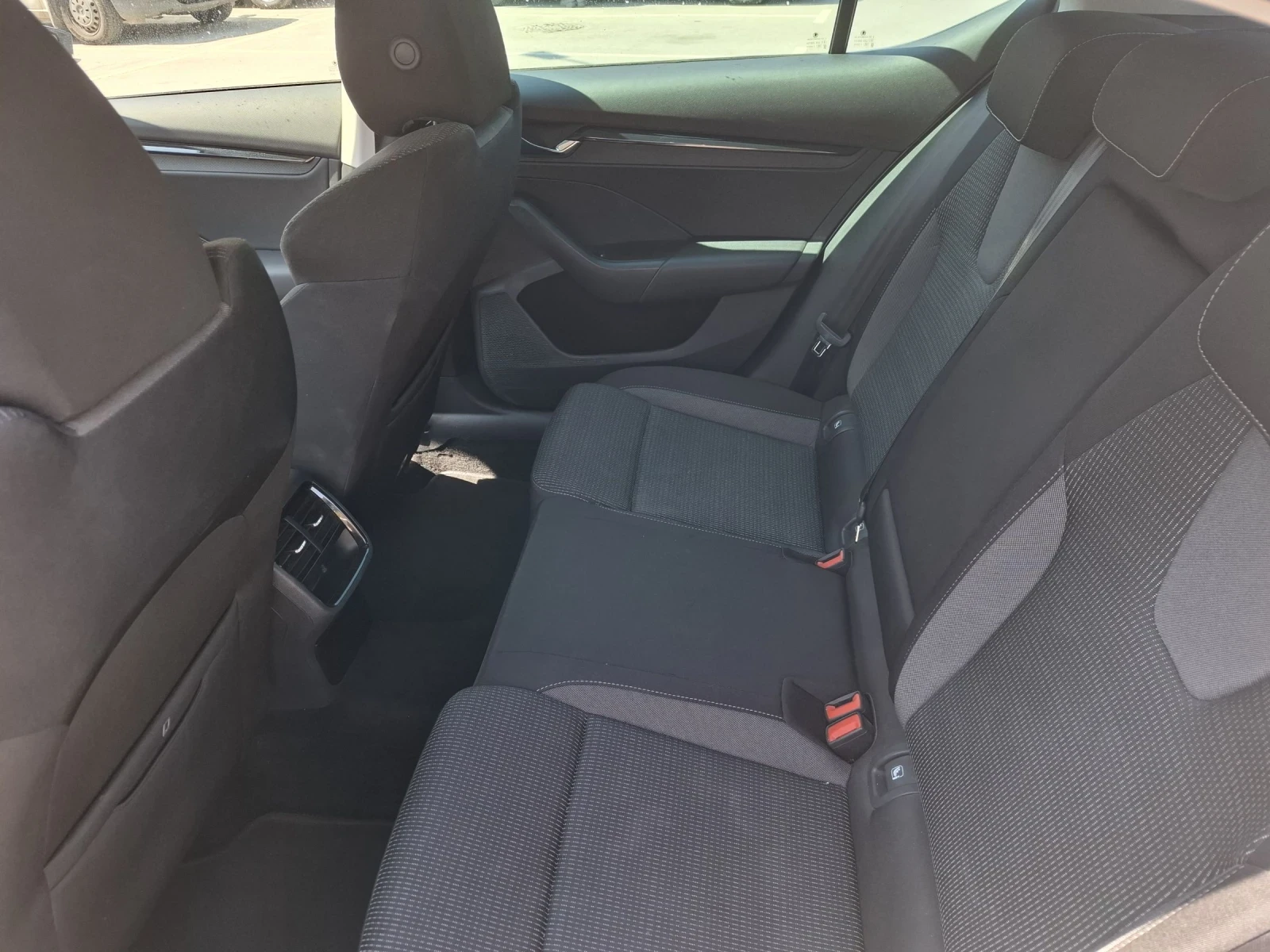 Skoda Octavia 1.5TSI150 | Mobile.bg   14