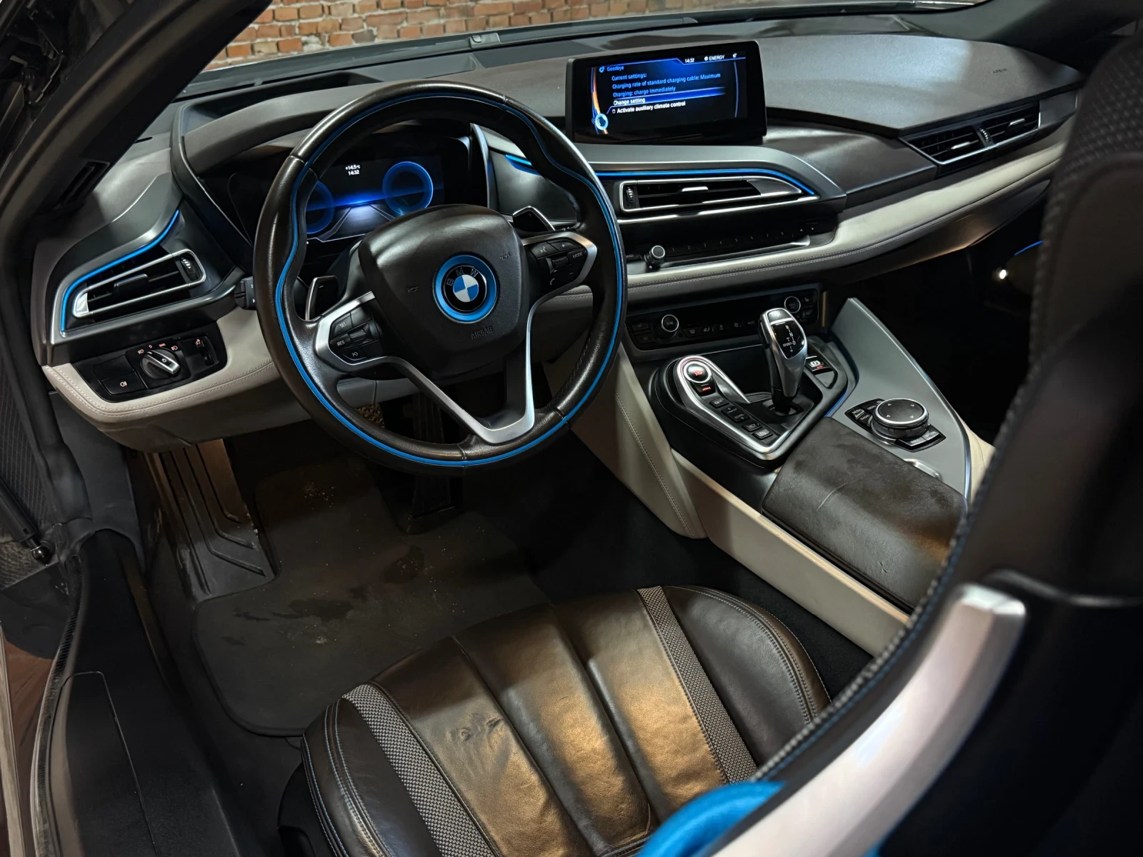 BMW i8 | Mobile.bg   8