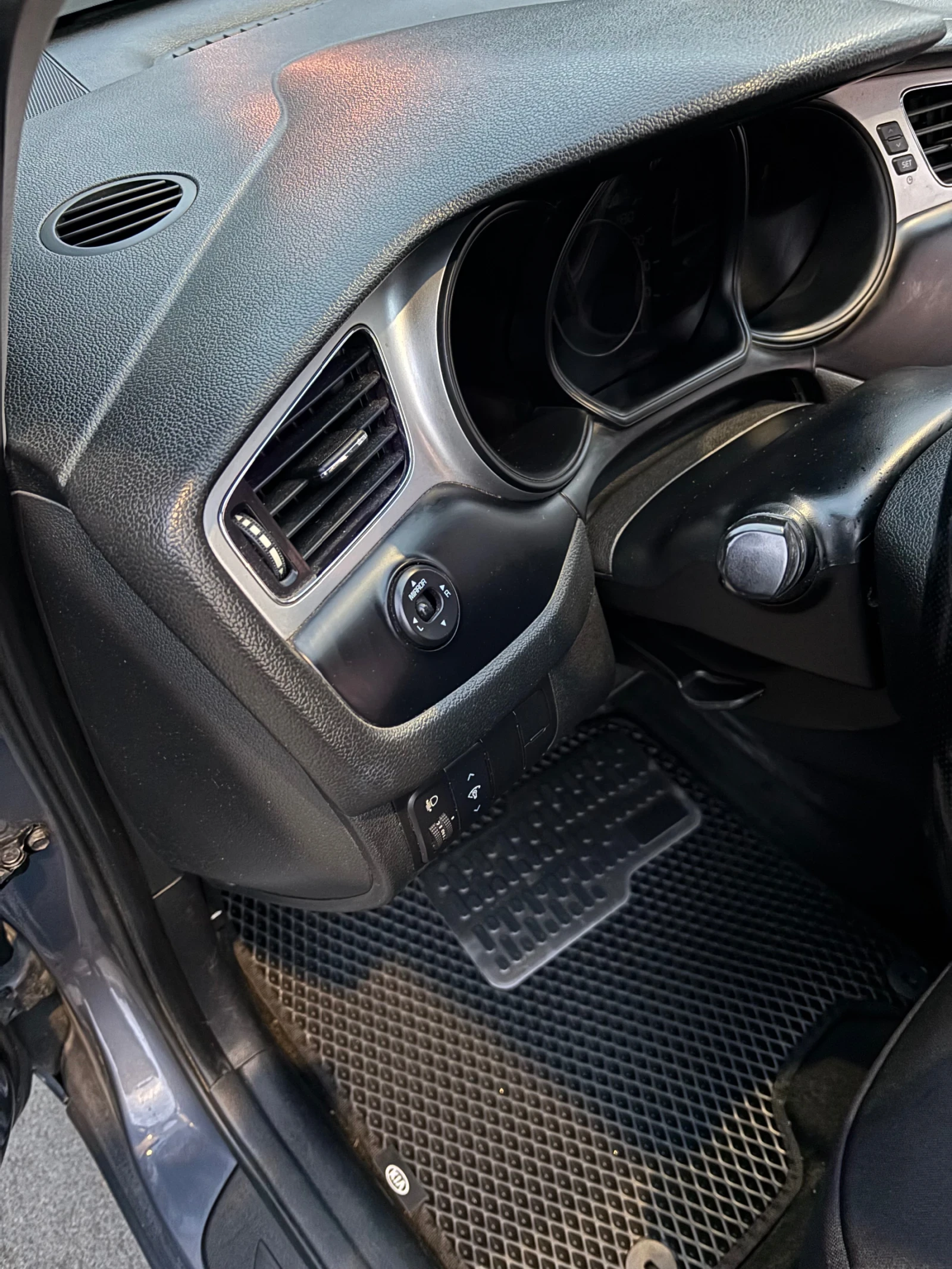 Kia Ceed  - изображение 10