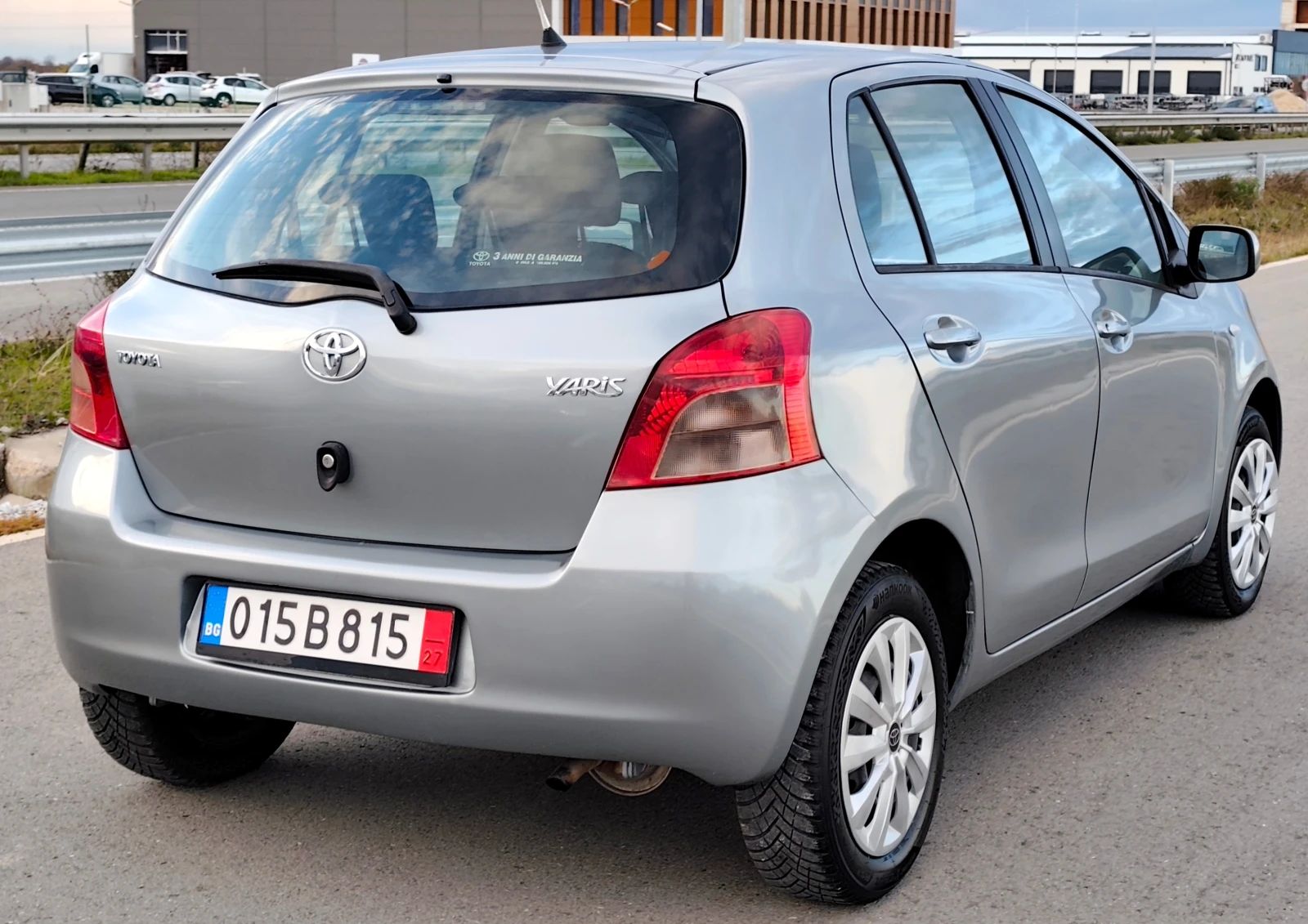 Toyota Yaris 1.0i 70ks | Mobile.bg   6