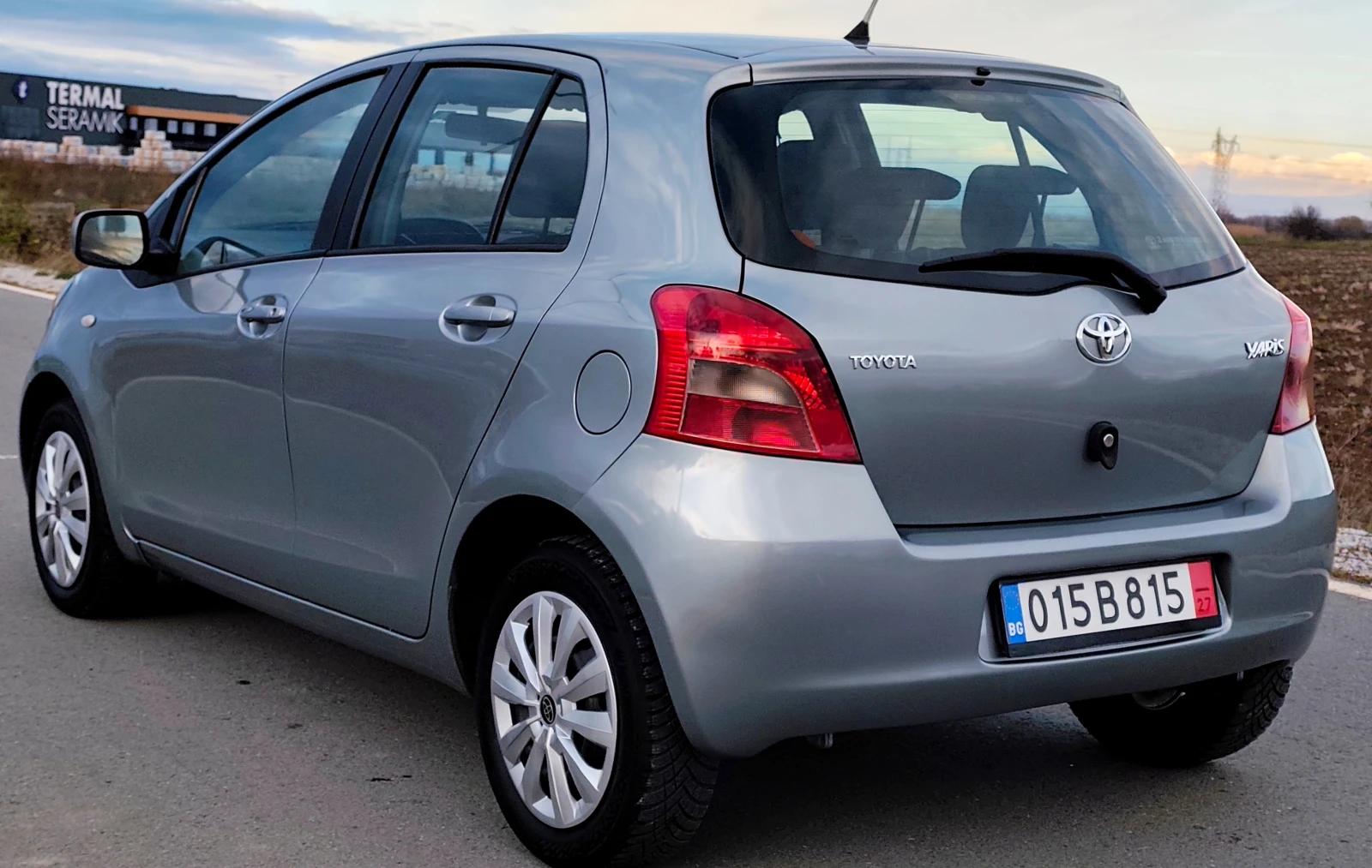 Toyota Yaris 1.0i 70ks | Mobile.bg   4