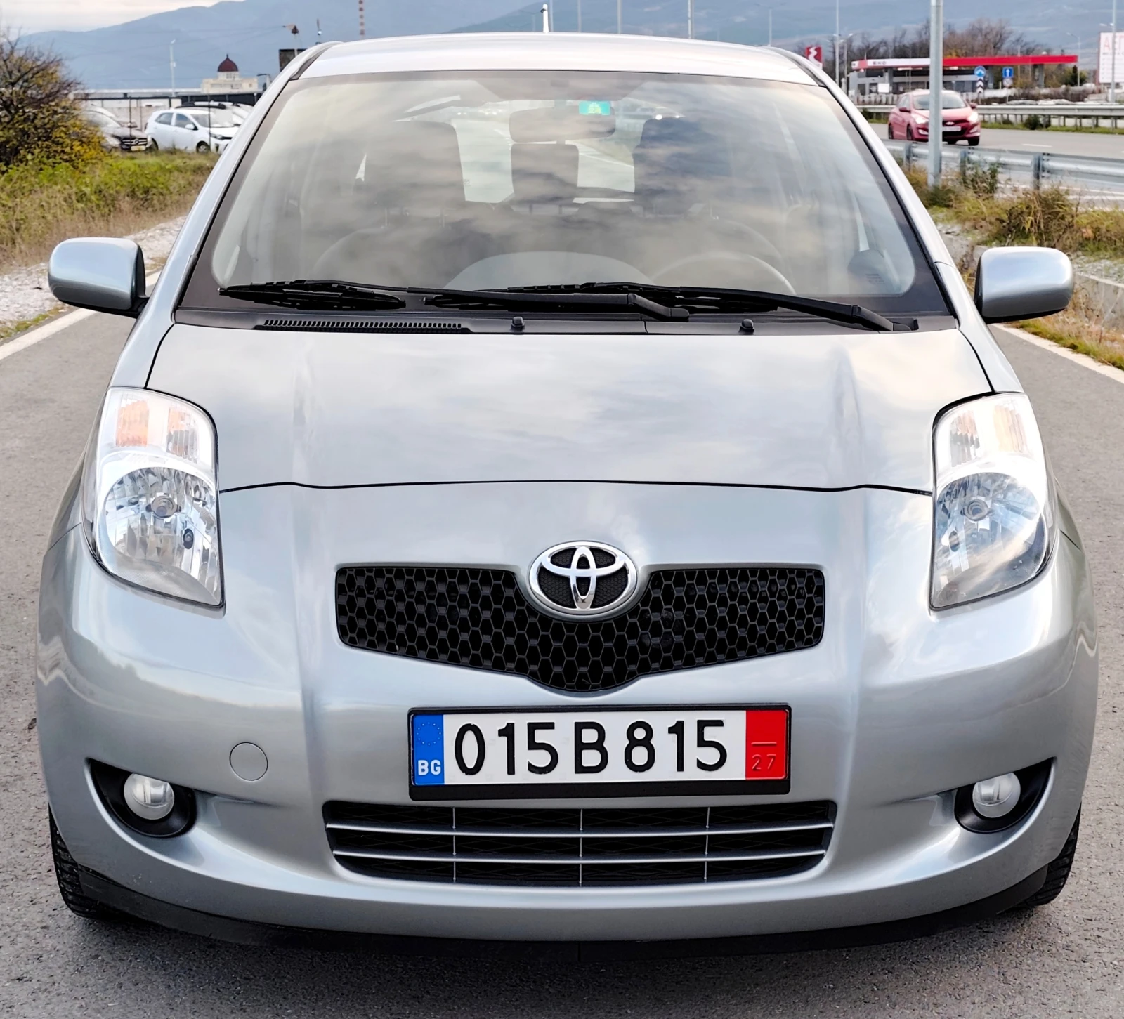 Toyota Yaris 1.0i 70ks | Mobile.bg   2