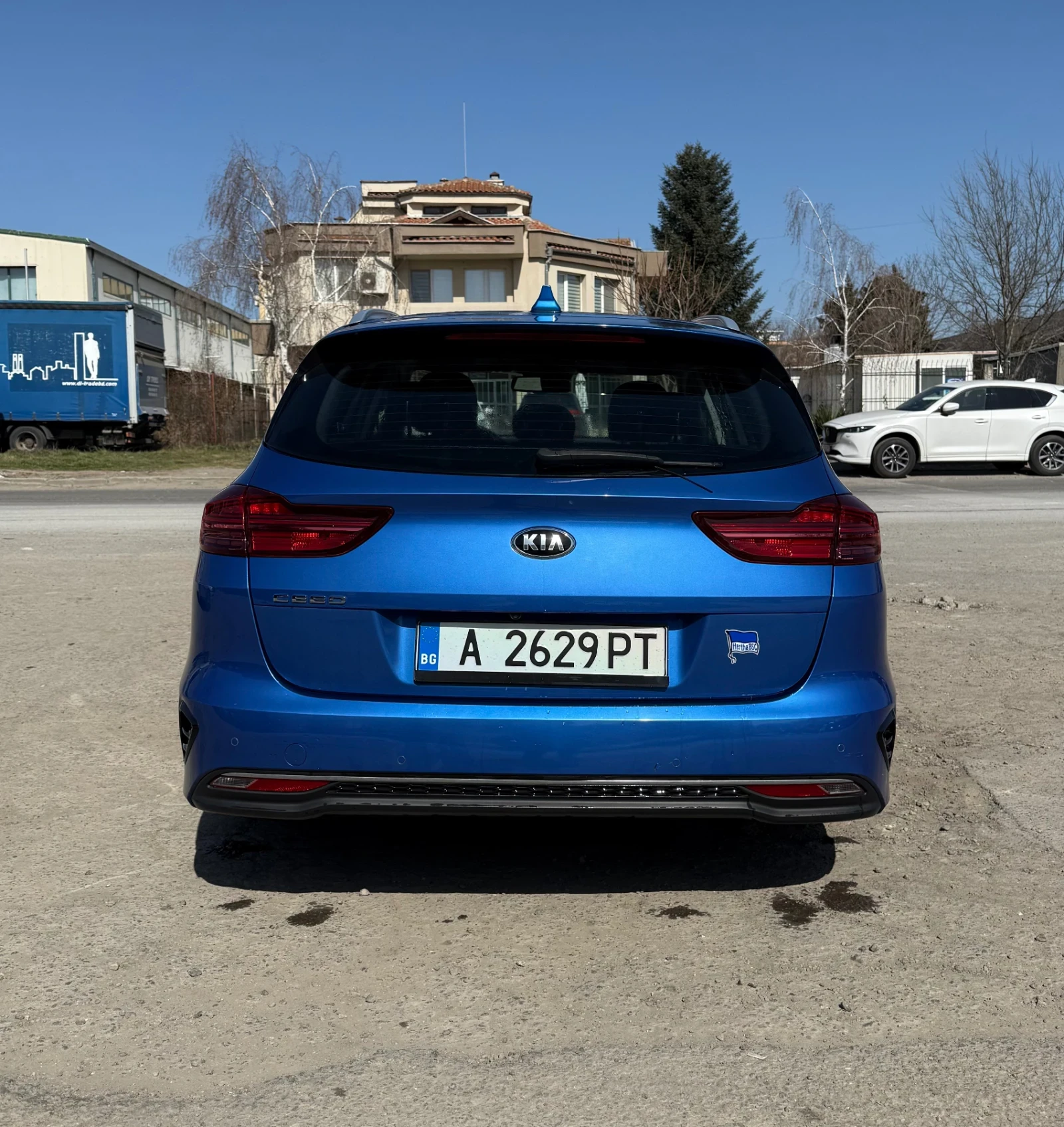 Kia Ceed 1.6 135 hp, снимка 3 - Автомобили и джипове - 53826667