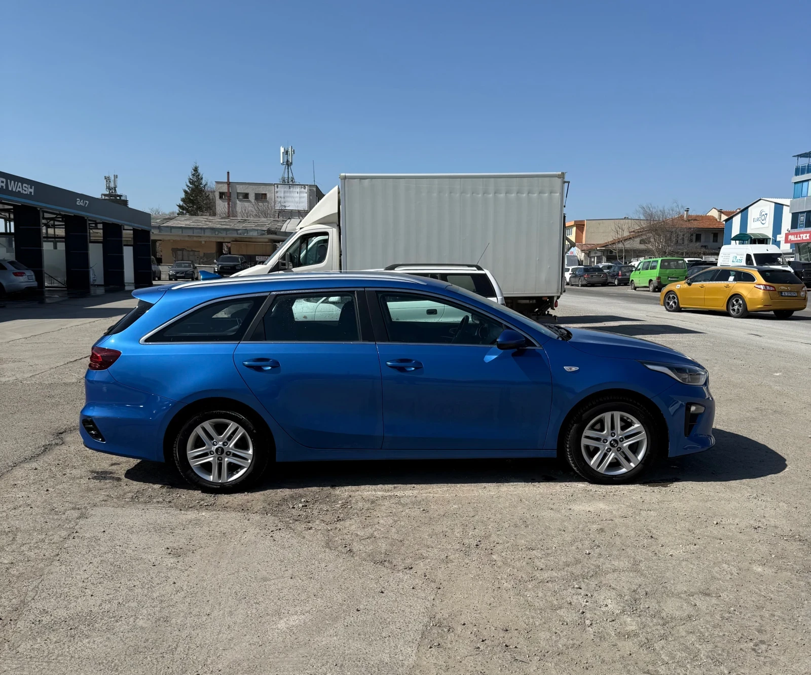 Kia Ceed 1.6 135 hp, снимка 5 - Автомобили и джипове - 53826667