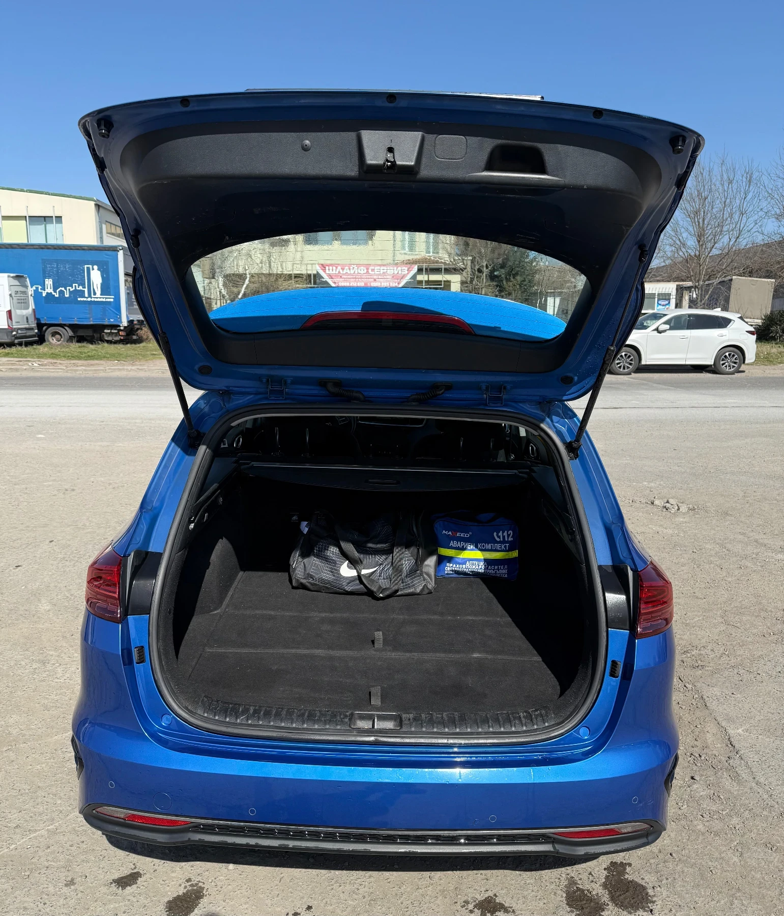 Kia Ceed 1.6 135 hp, снимка 2 - Автомобили и джипове - 53826667