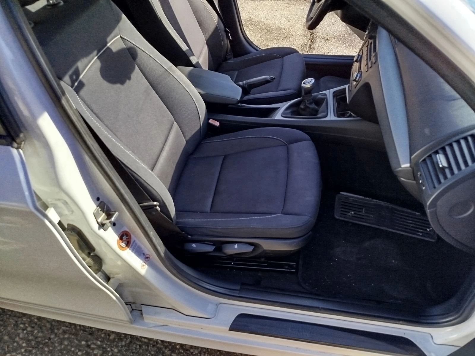 BMW 118 D, снимка 10 - Автомобили и джипове - 53891709