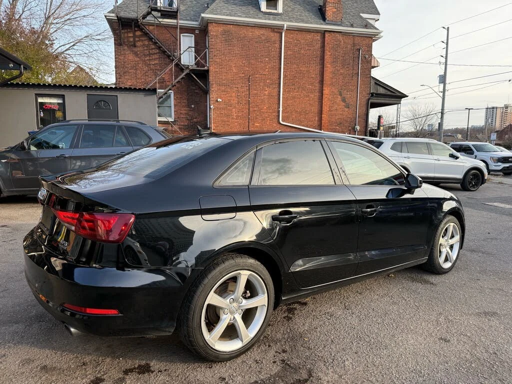 Audi A3 2.0Т* Komfort* АвтоКредит* (ЦЕНА ДО БГ), снимка 7 - Автомобили и джипове - 54001583