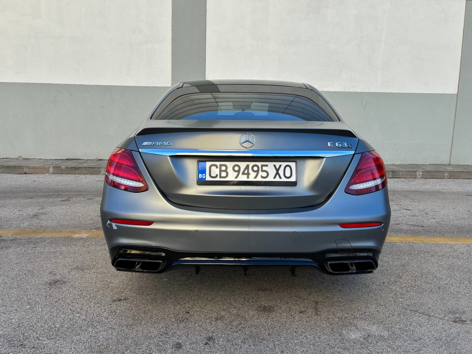 Mercedes-Benz E 63 AMG, снимка 4 - Автомобили и джипове - 54224631