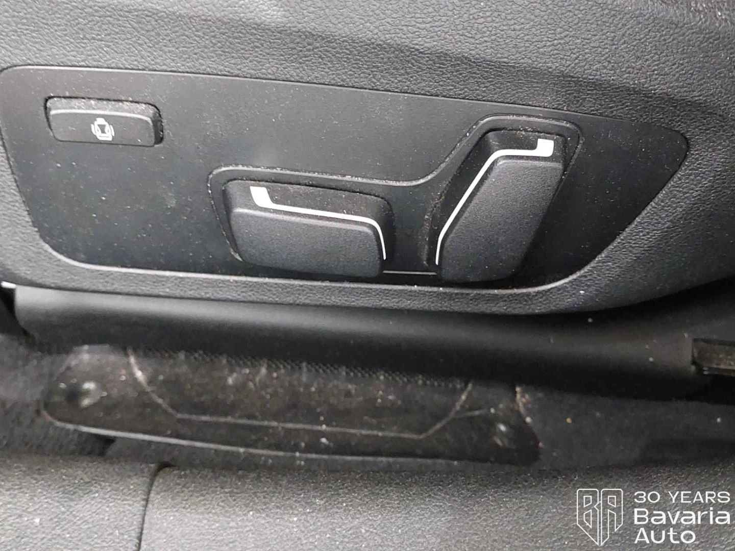 BMW M3 M Competition xDrive Sportautomatic, снимка 12 - Автомобили и джипове - 54345223