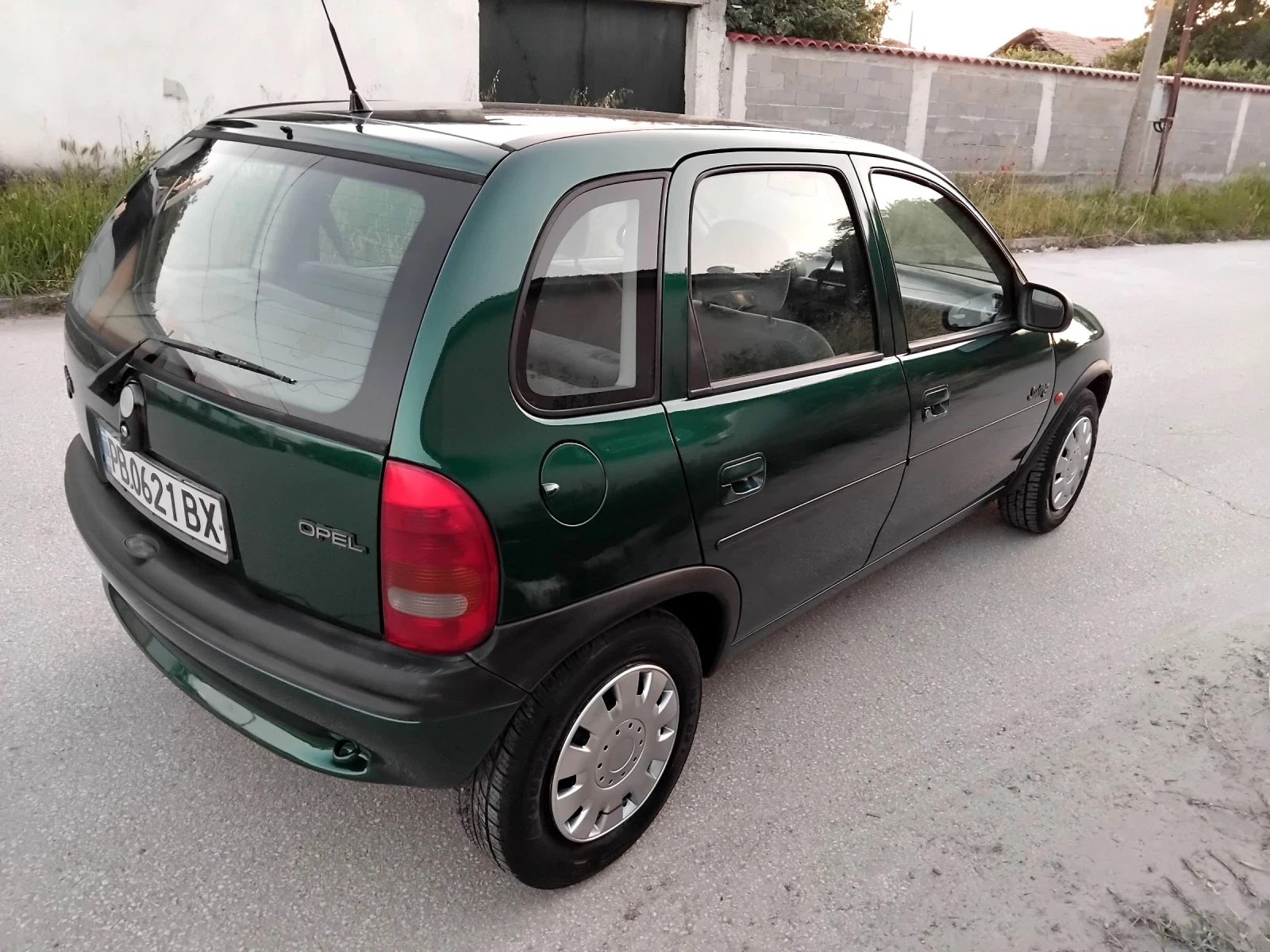 Opel Corsa 1.4.МОНО.75 + КЛИМА + ГАЗ , снимка 11 - Автомобили и джипове - 54683058