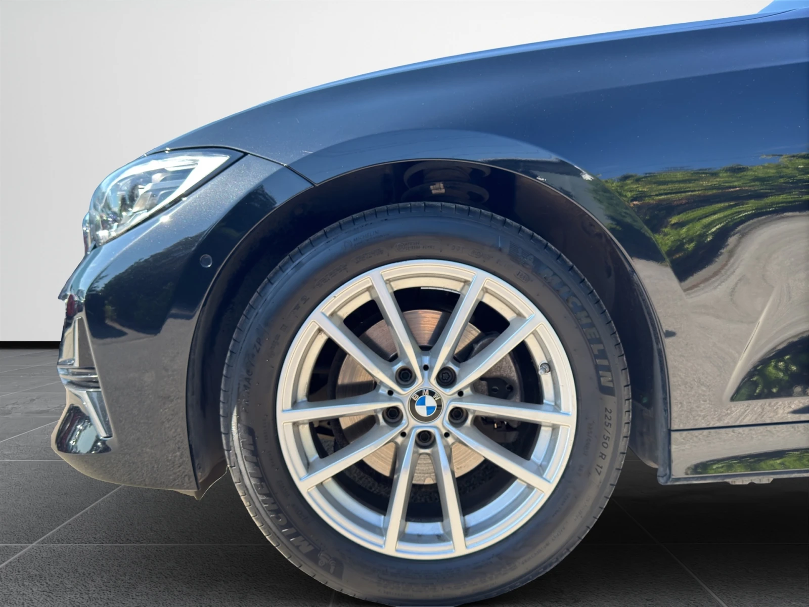 BMW 320 xDrive, снимка 5 - Автомобили и джипове - 54709418