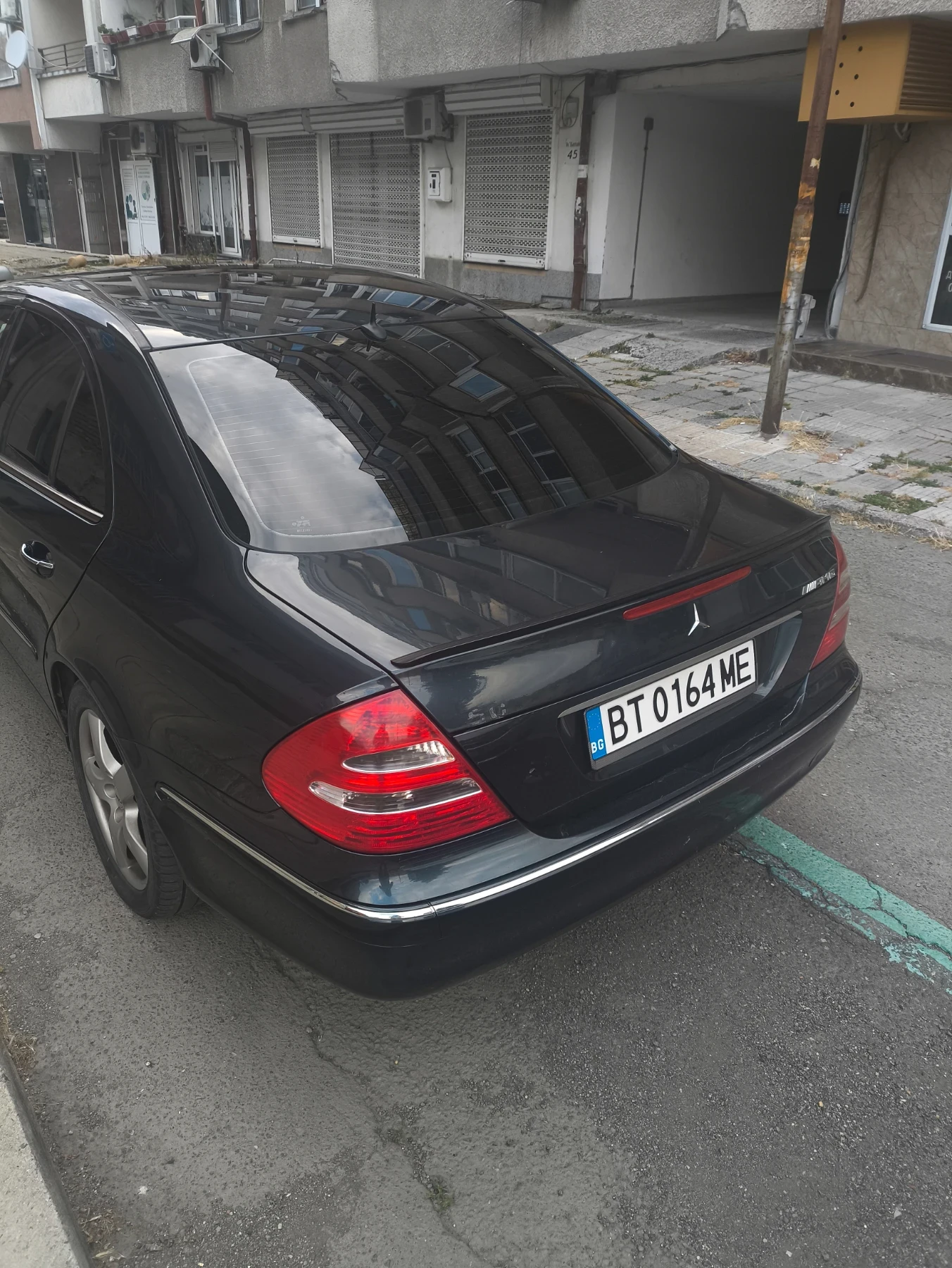 Mercedes-Benz E 320 W211, снимка 3 - Автомобили и джипове - 54948618