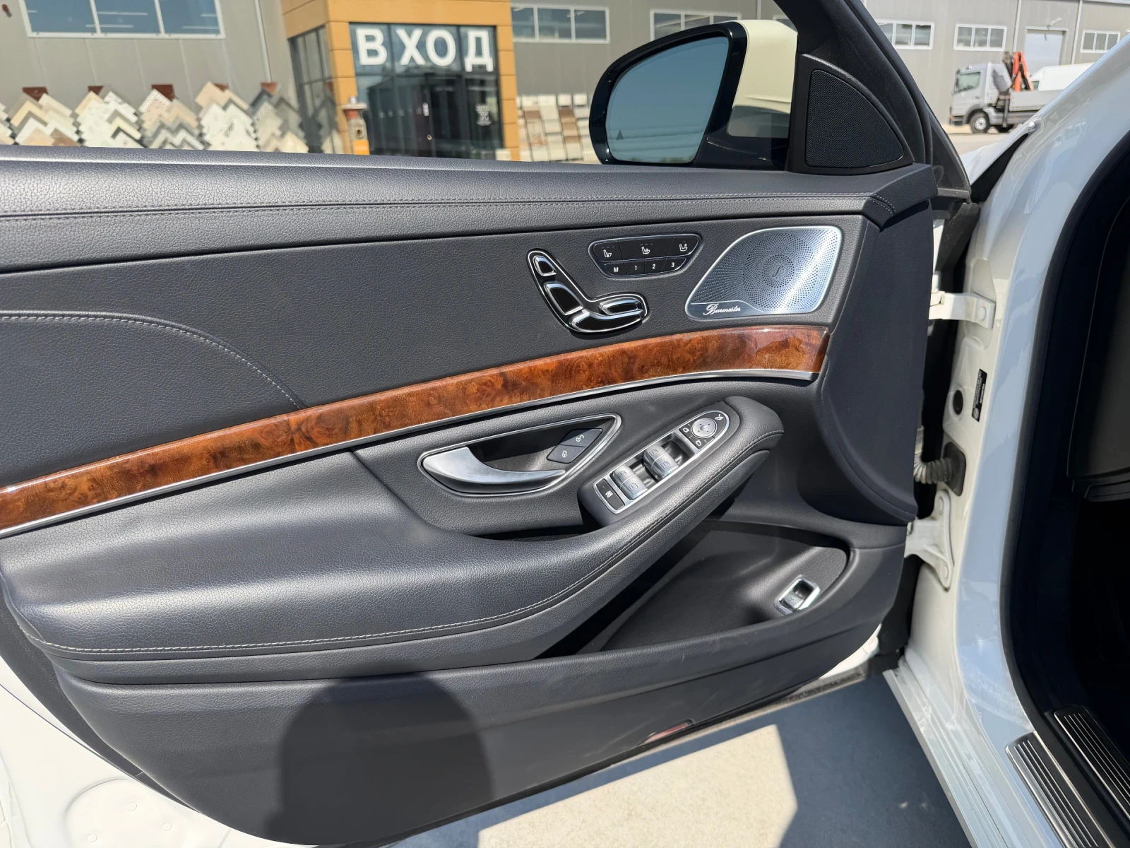 Mercedes-Benz S 550 S550 4MATIC LONG, снимка 8 - Автомобили и джипове - 55555113