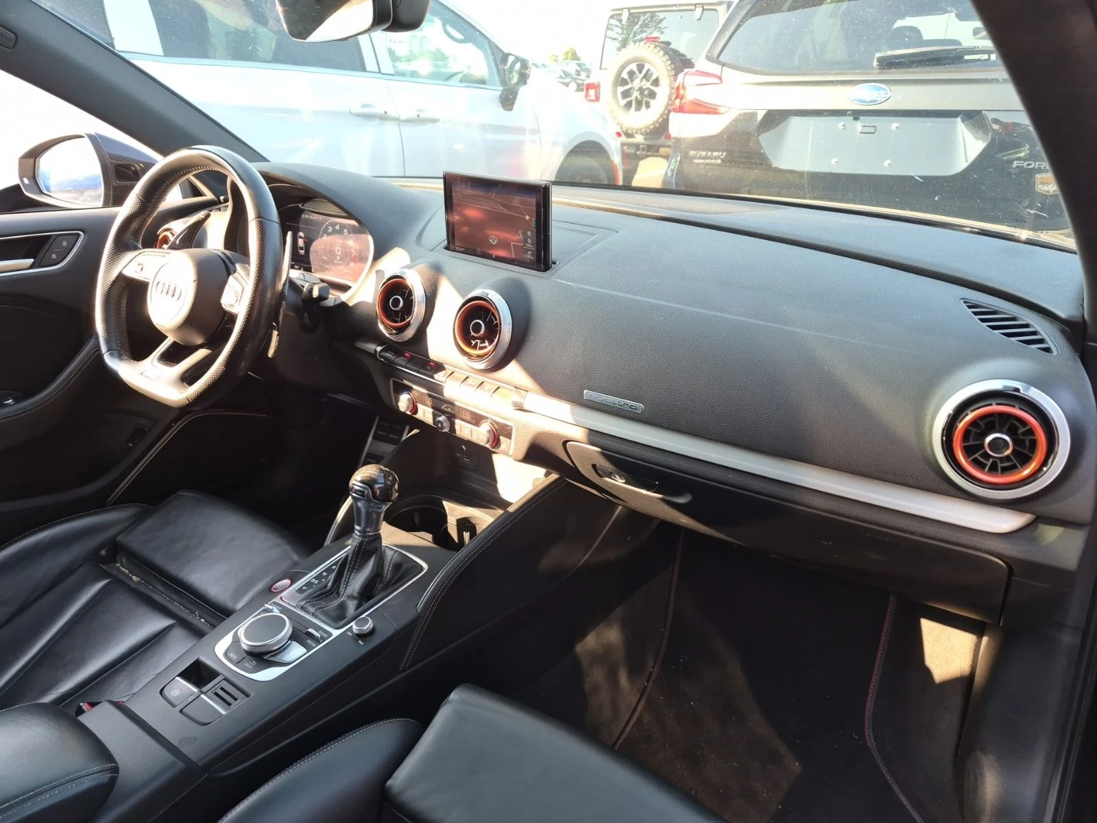 Audi S3 * PRESTIGE * CARFAX * БЕЗ ПЪРВОНАЧАЛНА ВНОСКА, снимка 10 - Автомобили и джипове - 55688036