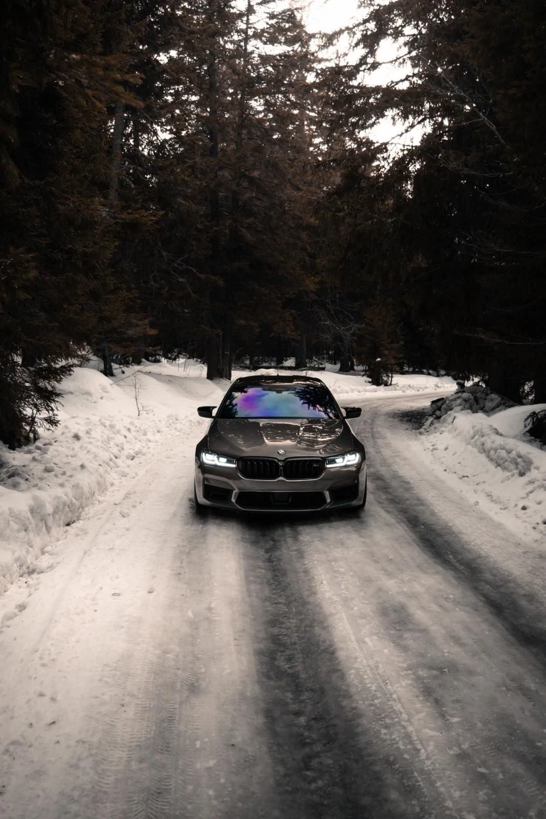 BMW M5 Competion AKRAPOVIC ГОТОВ ЛИЗИНГ, снимка 4 - Автомобили и джипове - 55903414