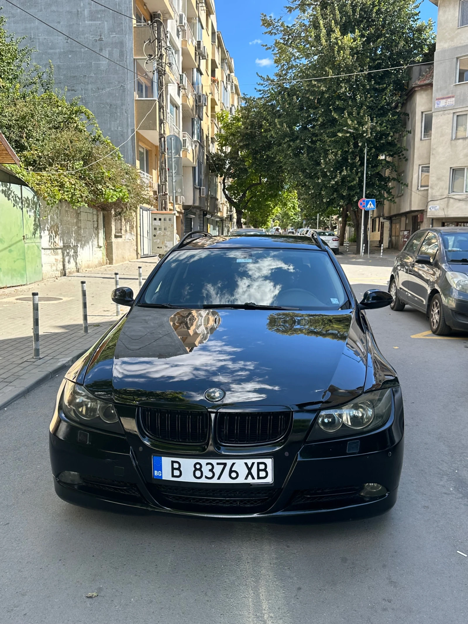BMW 320, снимка 3 - Автомобили и джипове - 55980252