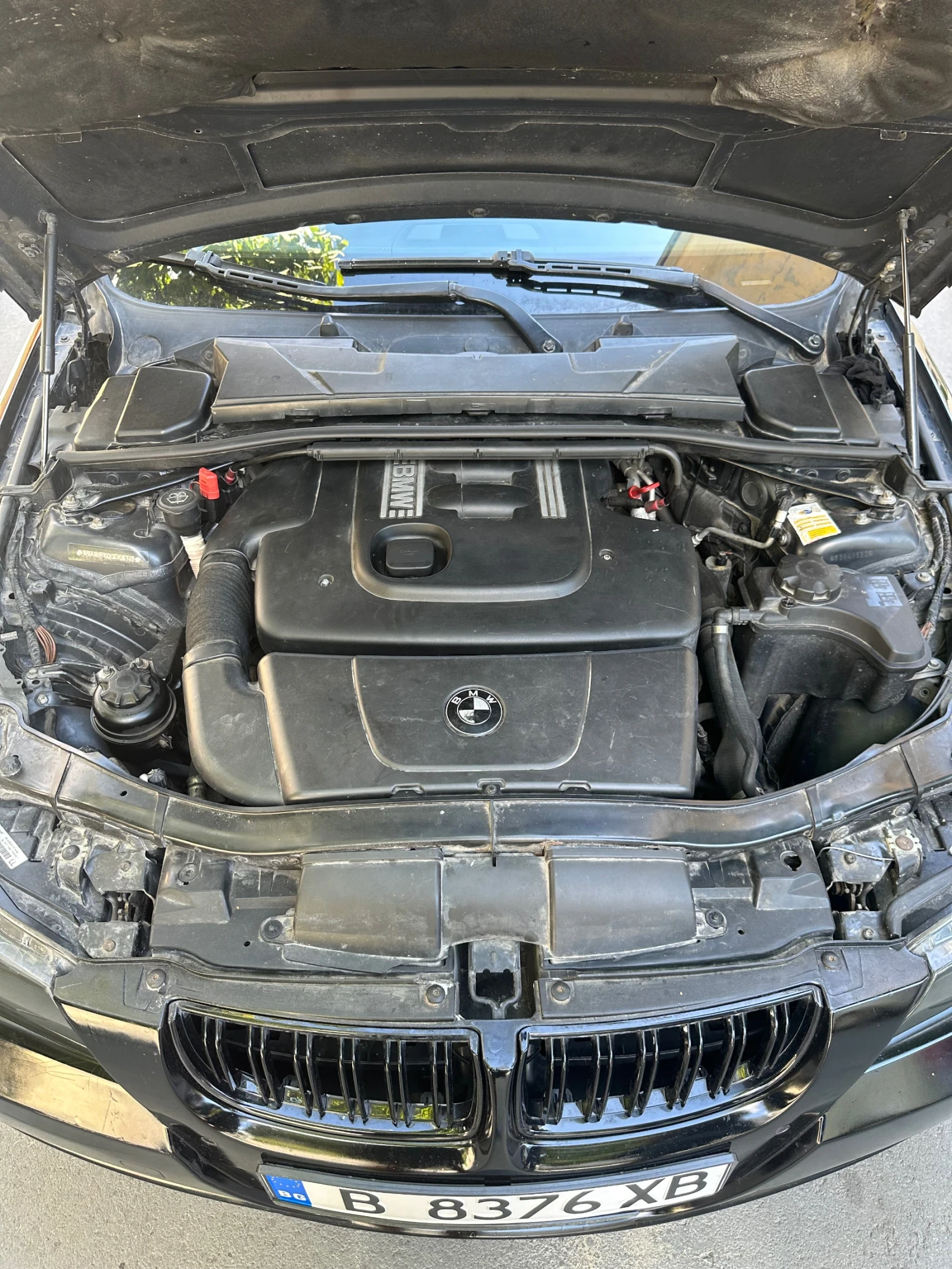 BMW 320, снимка 11 - Автомобили и джипове - 55980252