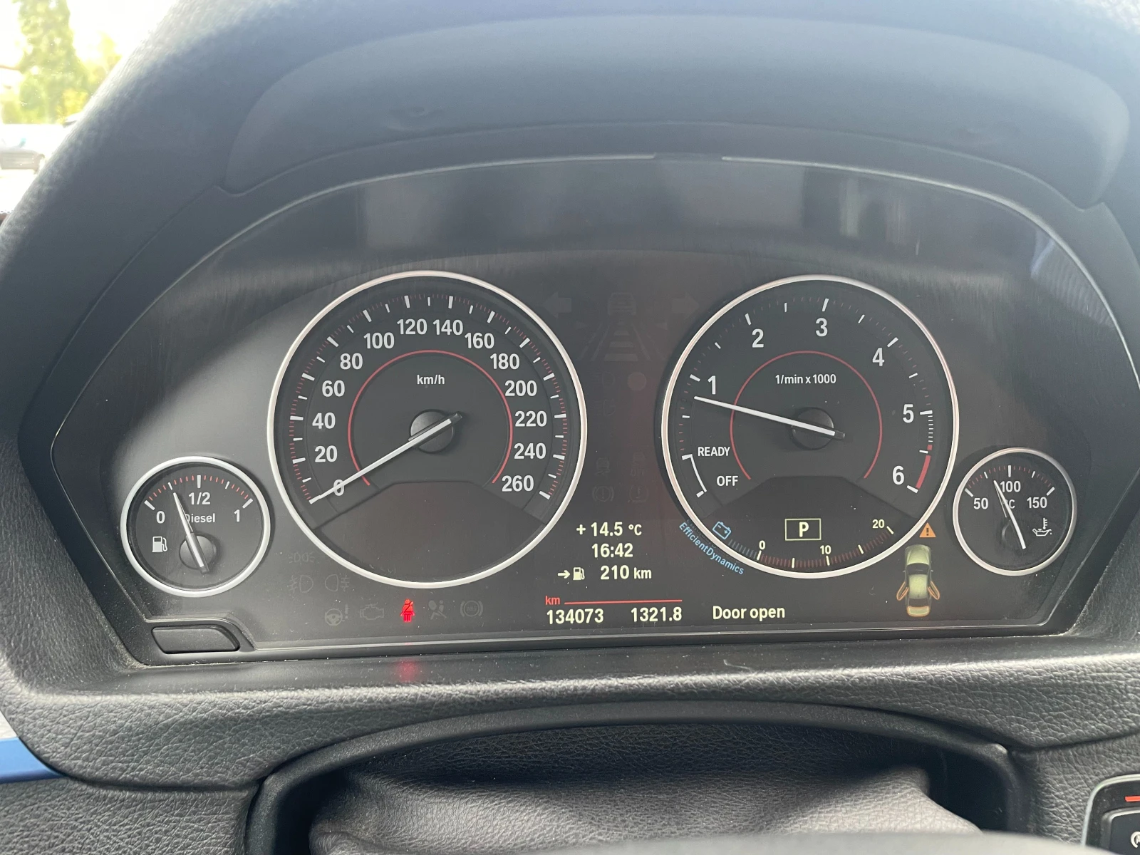 BMW 320, снимка 16 - Автомобили и джипове - 56257112