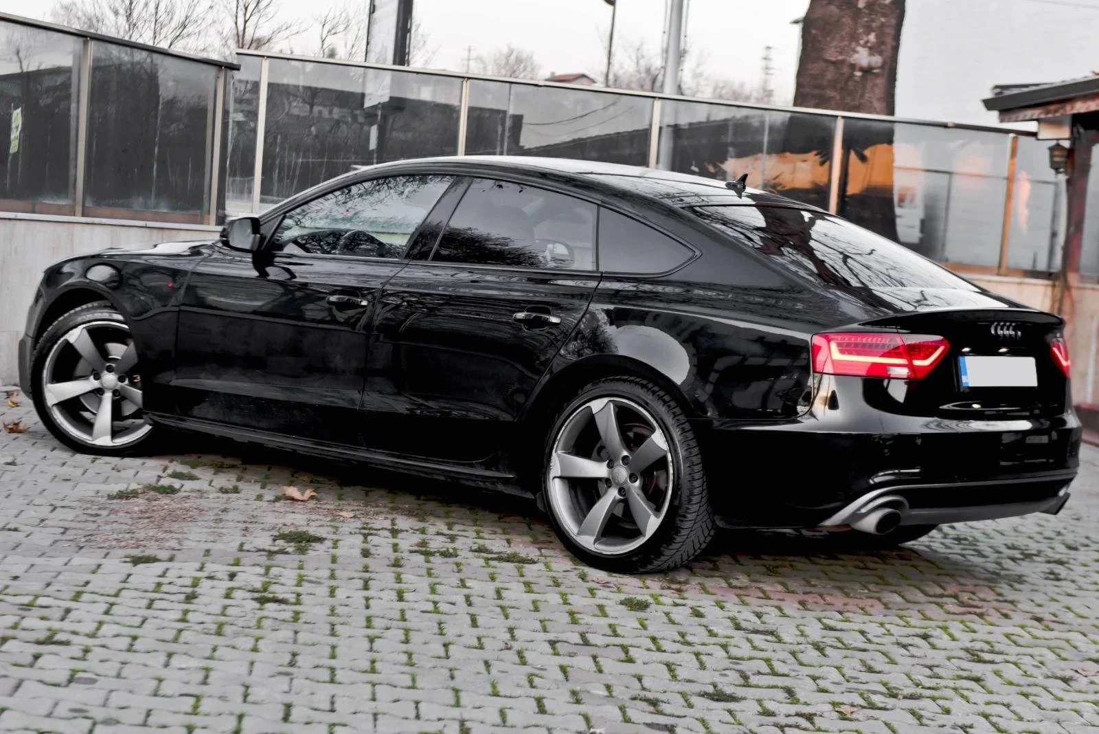 Audi A5, снимка 8 - Автомобили и джипове - 56535543