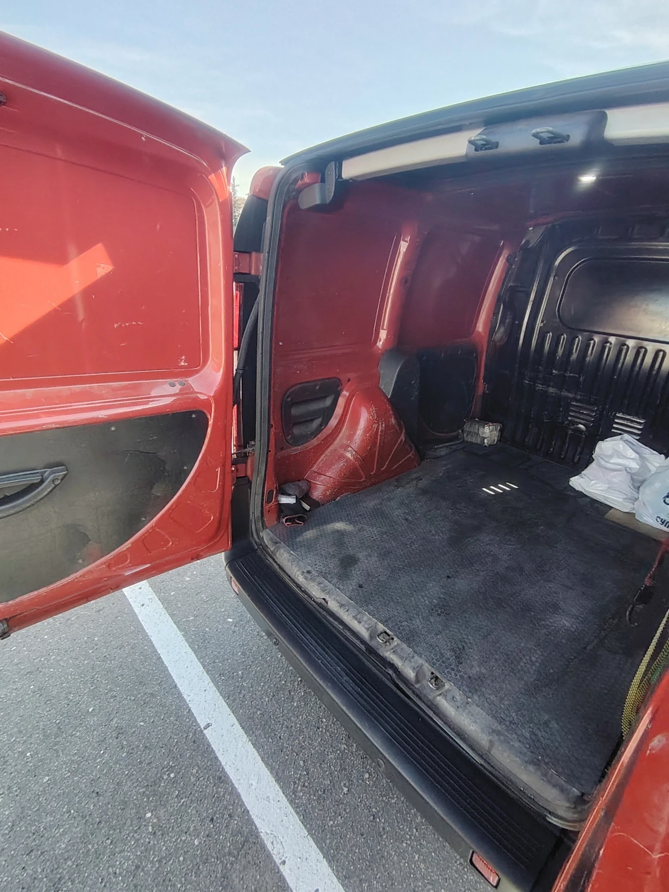 Fiat Doblo 1.3multijet , снимка 8 - Автомобили и джипове - 56579953