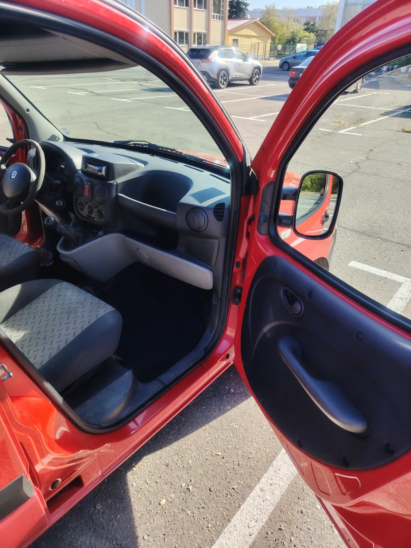 Fiat Doblo 1.3multijet , снимка 15 - Автомобили и джипове - 56579953