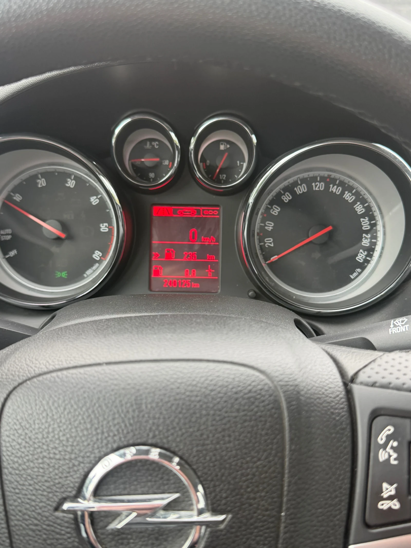 Opel Astra 1.6 дизел , снимка 9 - Автомобили и джипове - 56610196