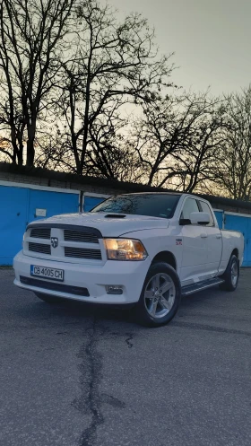 Dodge RAM 1500 5.7 HEMI, снимка 1