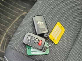 Toyota Rav4 * 4dr * CARFAX * KEYLESS * ШИБИДАХ | Auto.bg — изображение 11