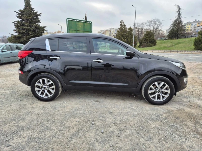 Kia Sportage 1.6i Газ.Инжек., снимка 6 - Автомобили и джипове - 44595072