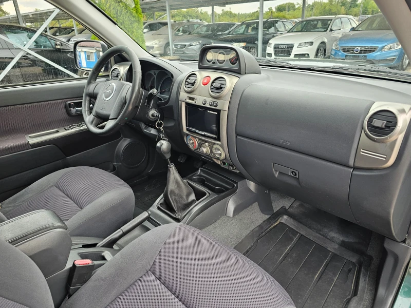 Isuzu D-max 3.0TDI 163кс 4x4 ! ! КЛИМАТИК ! ! , снимка 9 - Автомобили и джипове - 47309975