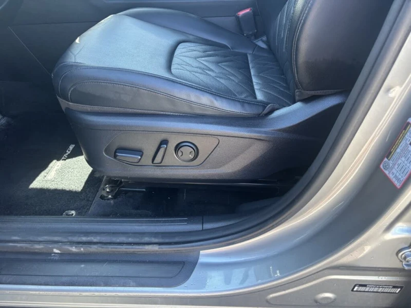 Kia Sportage Следене на ленти* Камера* Подгрев* Кожа, снимка 11 - Автомобили и джипове - 52553828