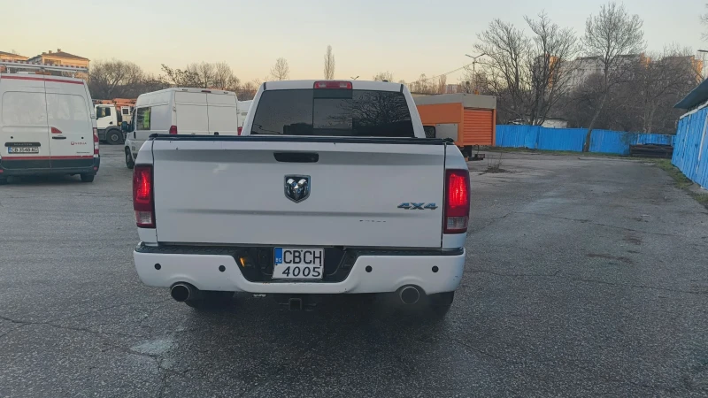Dodge RAM 1500 5.7 HEMI, снимка 4 - Автомобили и джипове - 52859242