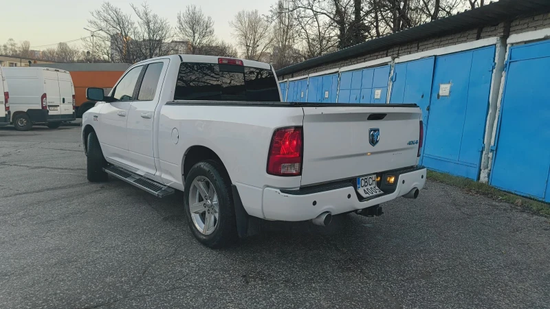 Dodge RAM 1500 5.7 HEMI, снимка 3 - Автомобили и джипове - 52859242